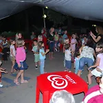 Dkamping Village Испра