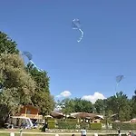 Dkamping Village 4* Испра