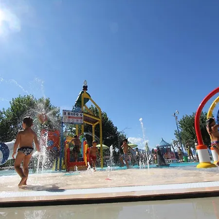 Dkamping Village キャンプ場