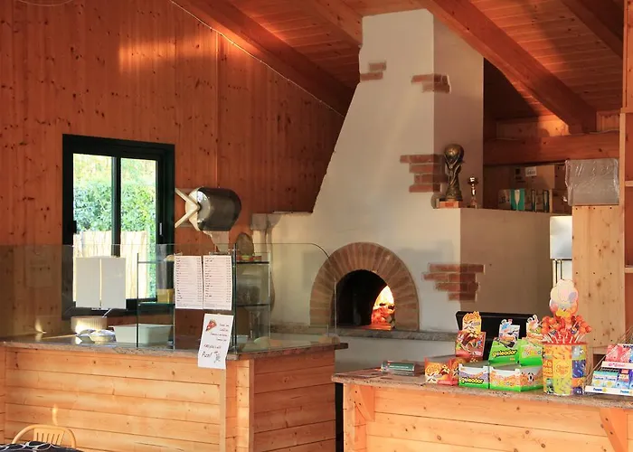 キャンプ場 Dkamping Village 4*