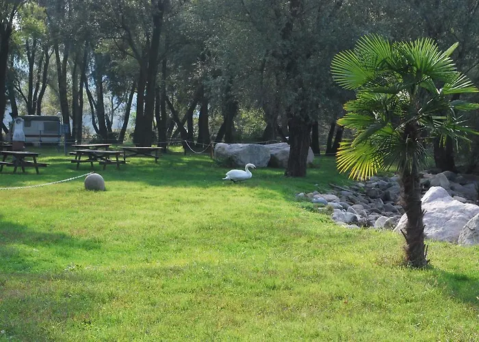 Dkamping Village Parque de Campismo Ispra