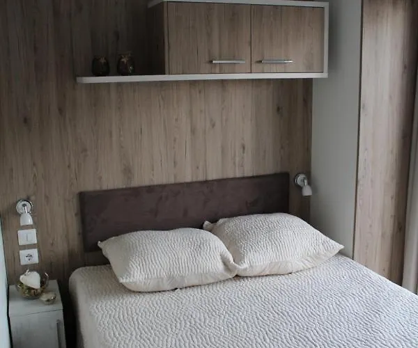 Dkamping Village キャンプ場 イスプラ